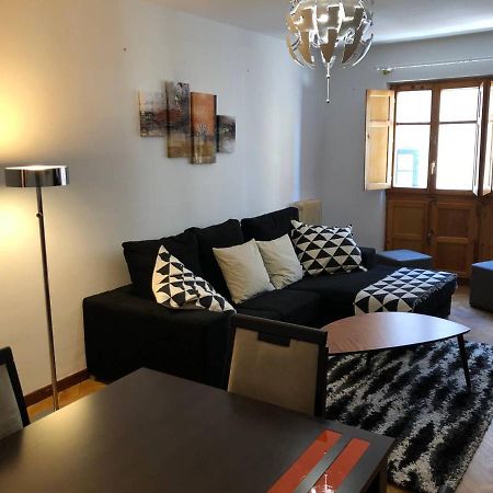 Apartamento Mulhacin Apartment เลออน ภายนอก รูปภาพ