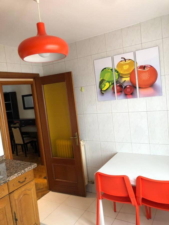 Apartamento Mulhacin Apartment เลออน ภายนอก รูปภาพ